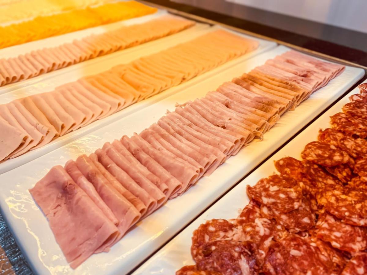 Ouro Minas Hotel Belo Horizonte, Dolce By Wyndham Zewnętrze zdjęcie Turkey and ham