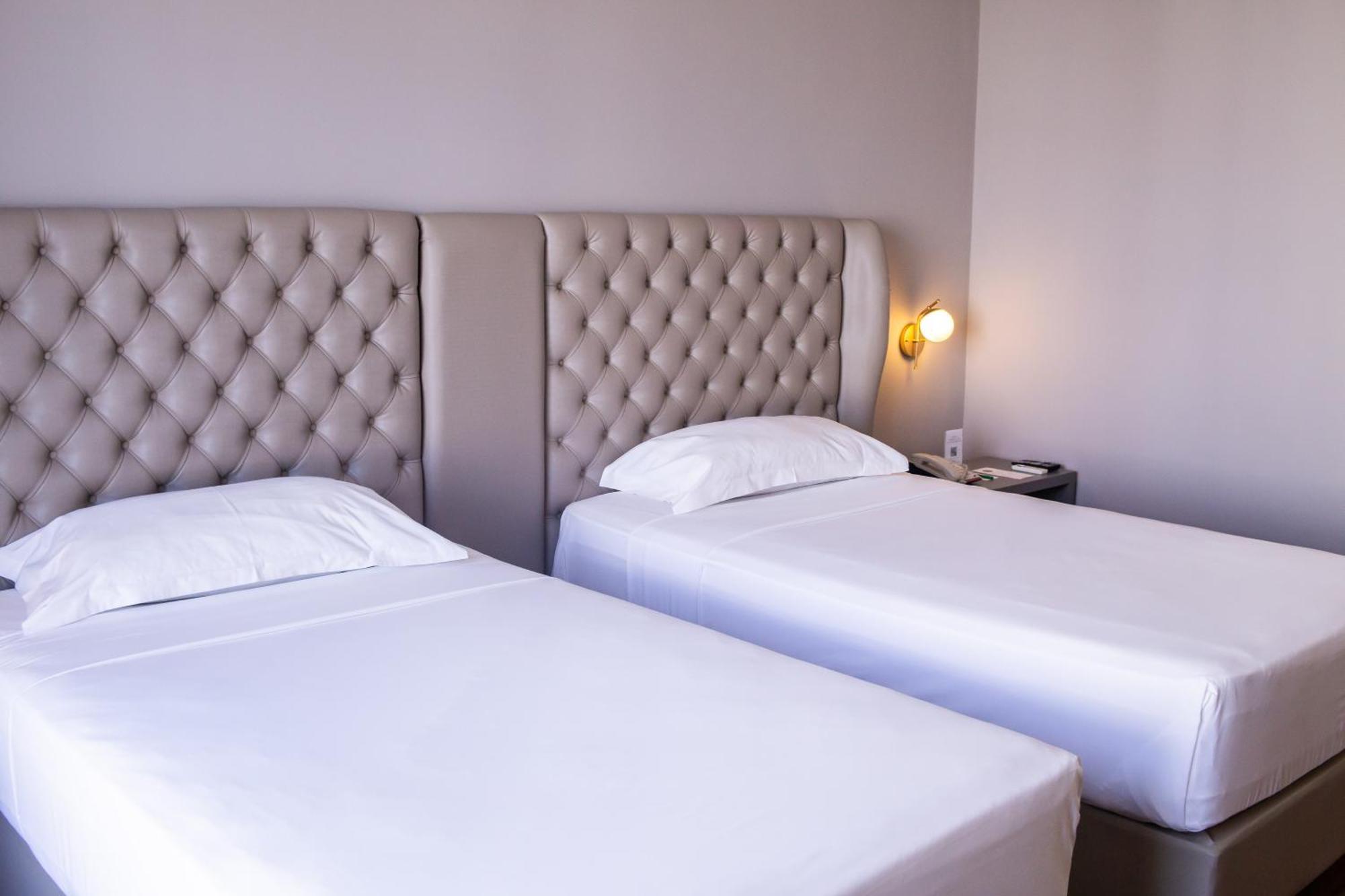 Ouro Minas Hotel Belo Horizonte, Dolce By Wyndham Zewnętrze zdjęcie A room at the hotel