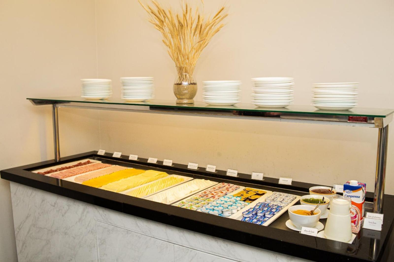 Ouro Minas Hotel Belo Horizonte, Dolce By Wyndham Zewnętrze zdjęcie A salad bar